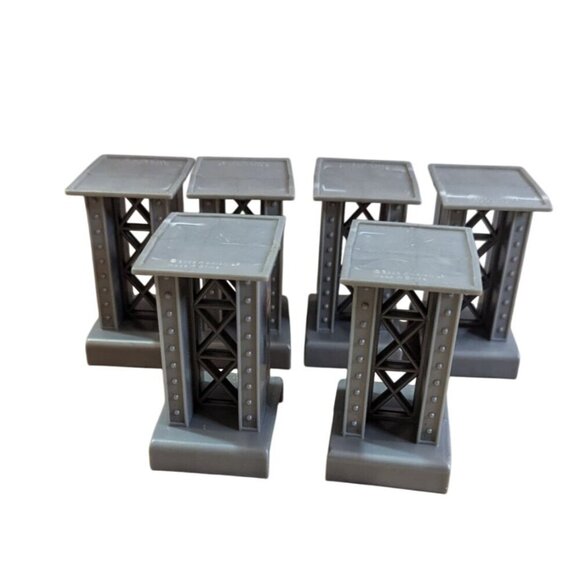 THOMAS THE TRAIN TRACK RISERS SUPPORTS BRIDGE GREY GRAY PLASTIC - Picture 1 of 4